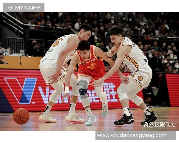 CBA后场球员技术特点与赛场表现深度分析及发展趋势探讨