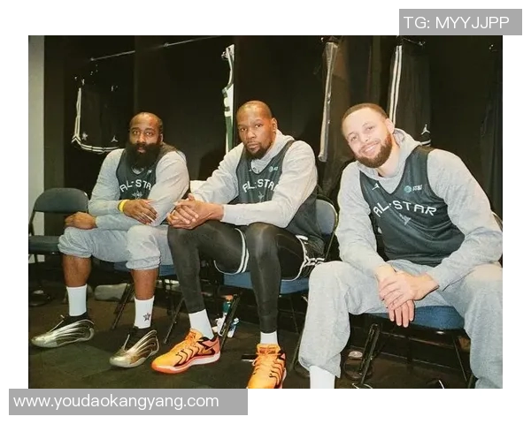 明星球员时尚穿搭：赛场内外的潮流风向标