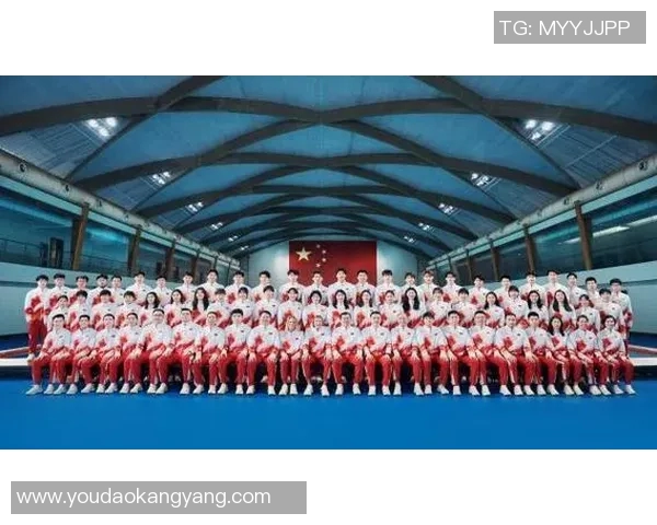 中国跳水梦之队首日强势夺三金 世界游泳锦标赛开幕掀高潮